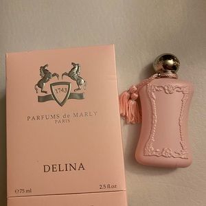 PARFUMS de MARLY DELINA